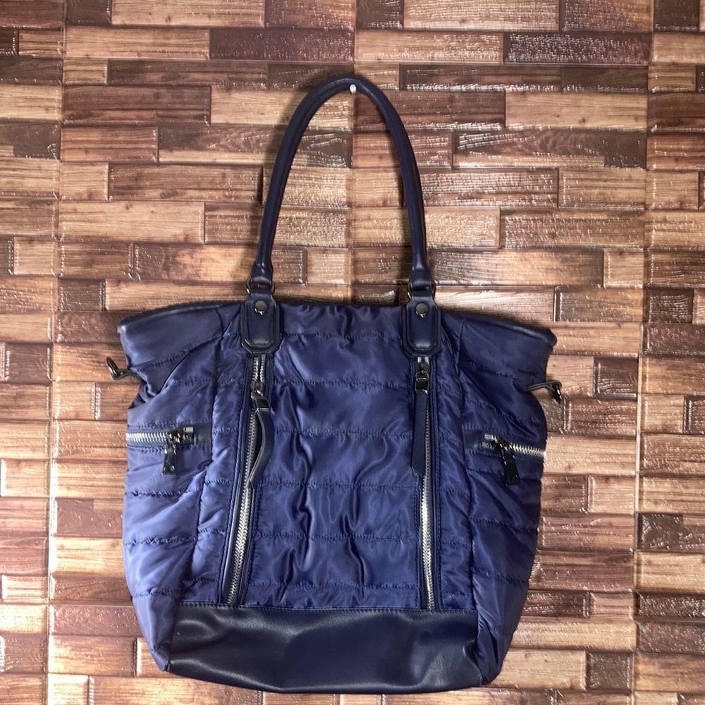 SOL & SELENE Large Quilted Navy Blue Crossbody Bag